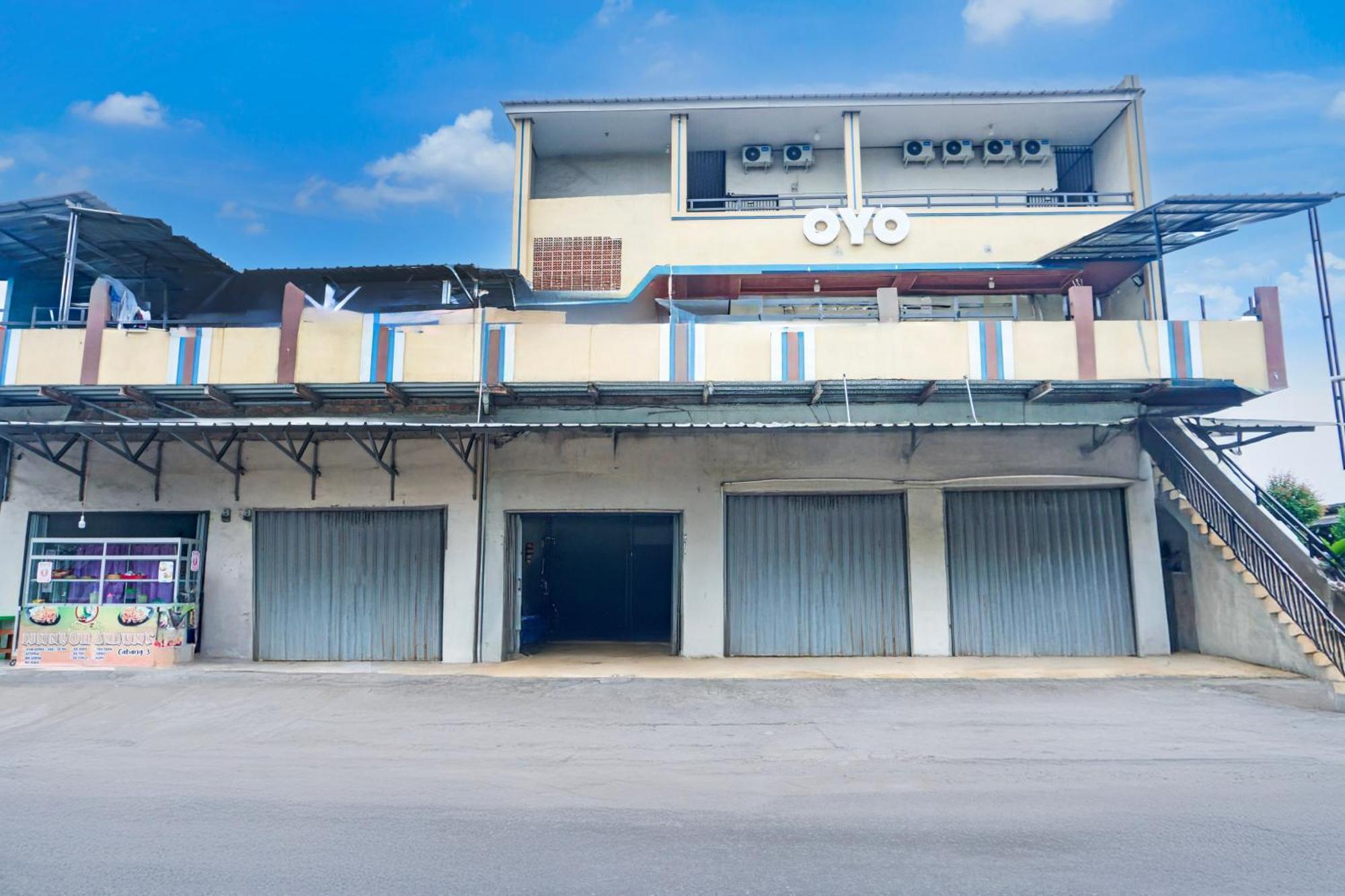 Hotel O Sukarame Near Universitas Islam Negeri Raden Intan Lampun Formerly Hotel Wisma Tri Handayani Bandar Lampung Exterior photo